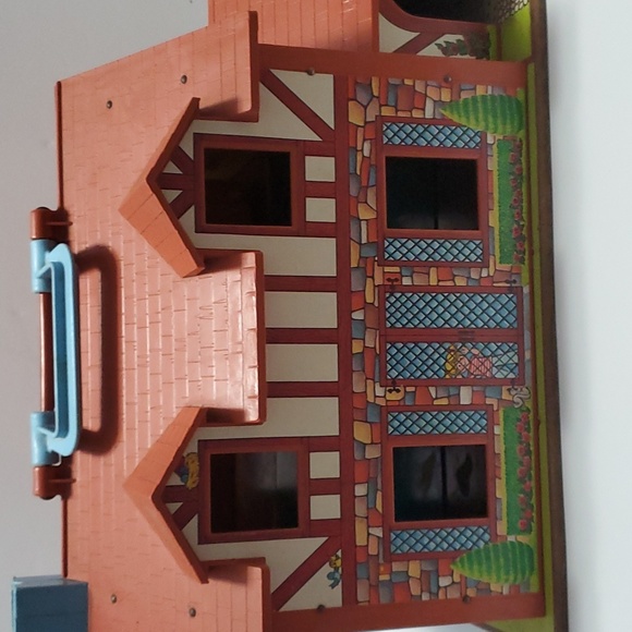 Fisher Price Little People Playhouse - Picture 7 of 7